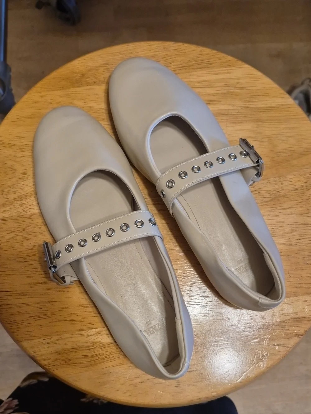 Zara Beige Round Tip Mary Jane Ballet Flats Metallic Silver Grommets